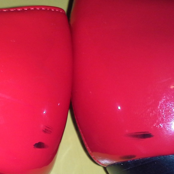 Red Platform Pumps 7.5 NARROW - Picture 3 of 6